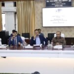 उपायुक्त एवं वरीय पुलिस अधीक्षक द्वारा कोल इंडिया के चेयरमैन का किया स्वागत..केंदुआडीह गैस रिसाव स्थिति पर हुई विस्तृत समीक्षा…