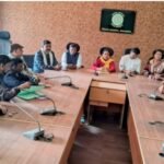 ठिठुरन भरी ठंड में गरीबों को नहीं मिला कंबल, मुखिया संघ में आक्रोश…