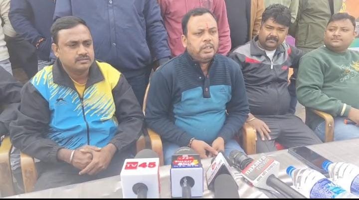 चार पहिया वाहनों के किराया में बढ़ोतरी को लेकर बैठक…