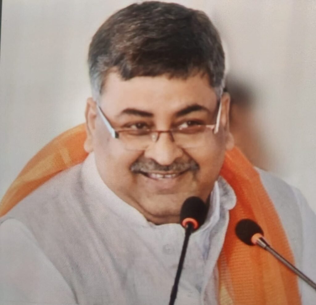 झरिया कोलफील्ड बचाओ समिति के अध्यक्ष राजीव शर्मा ने केन्द्रीय कोयला मंत्री को झरिया अग्नि प्रभावितों की समस्याओं को लेकर लिखा पत्र…