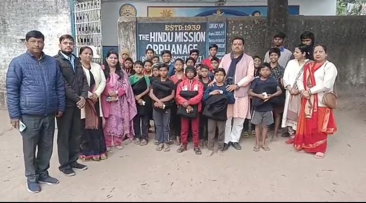 सखियम फाउंडेशन के कंबल वितरण अभियान में शामिल हुए उदय प्रताप सिंह…