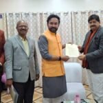 बीसीसीएल श्रमिकों की समस्याओं को लेकर MLA राज सिन्हा ने केंद्रीय कोयला मंत्री से मिलकर की बात एवं सौंपा ज्ञापन…