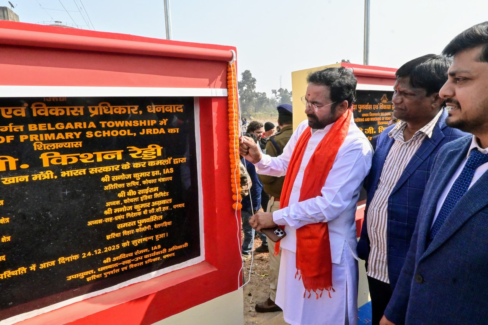 मंत्री ने किया विभिन्न योजनाओं का शिलान्यास…