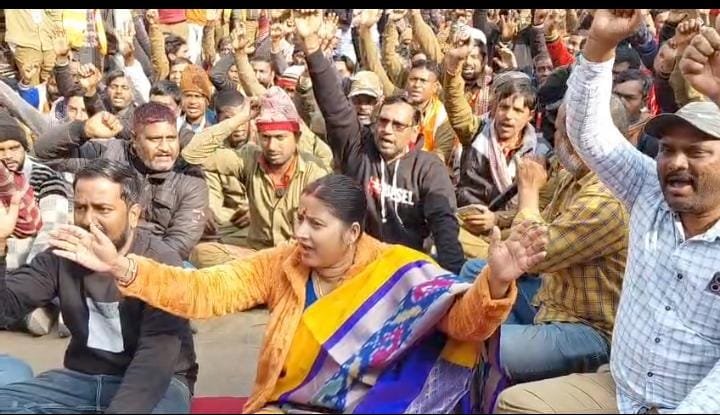 धनबाद नगर निगम के खिलाफ रागनी सिंह का मोर्चा, शनिवार से अनिश्चितकालीन धरना प्रदर्शन पर बैठने का ऐलान…