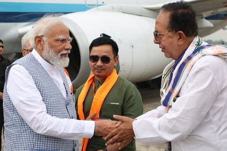 पीएम मोदी ने त्रिपुरा विधानसभा के स्पीकर बिस्वा बंधु सेन के निधन पर दु:ख व्यक्त किया…