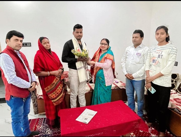 बलियापुर के स्वरुप महतो ने सीजीएल परीक्षा मे सफलता हासिल कर प्रखंड का नाम किया रोशन..