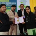 उपायुक्त ने किया आईसीटी चैम्पियनशीप में चयनित छात्रों को सम्मानित..