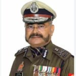 UP:पूर्व डीजीपी प्रशांत सिंह को यूपी शिक्षा सेवा आयोग का अध्यक्ष बनाकर CM योगी ने अमित शाह के इरादे पर फेरा पानी.. जानिए क्या है शह मात का खेल..