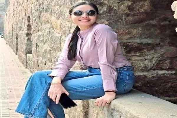 छत्तीसगढ़ पुलिस की महिला DSP का Honey Trap, प्यार, धोखा फिर ब्लैकमेलिंग…