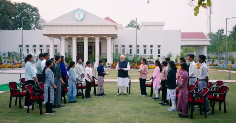 पीएम मोदी ने ‘परीक्षा पे चर्चा’ कार्यक्रम में छात्रों से किया संवाद, 6.76 करोड़ से अधिक लोगों ने लिया हिस्सा….