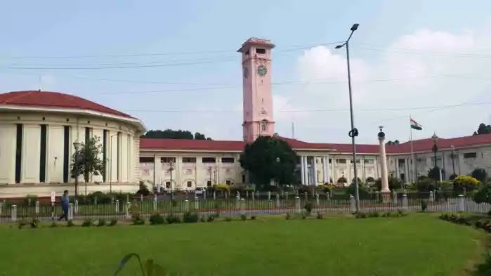 बिहार सरकार की बड़ी प्रशासनिक सर्जरी, BAS के 51 अधिकारियों का तबादला….