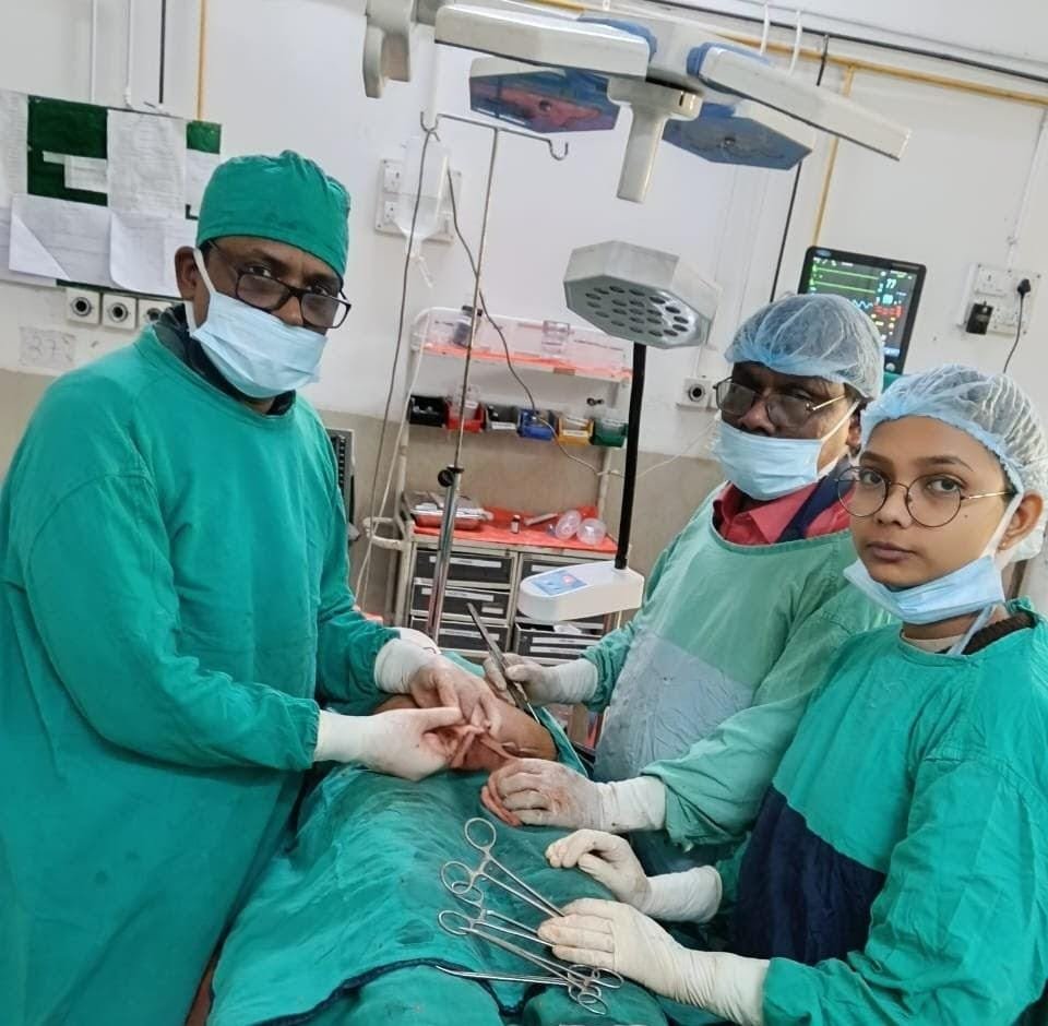 सदर अस्पताल में जटिल स्त्री रोग का ऑपरेशन सफलतापूर्वक संपन्न…