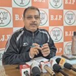 क़ानून मंत्री के इलाके मे हो रही खुलेआम गैरकानूनी कार्य आजाद बस्ती मे हुई तलवार और पत्थर बाजी पर बोले भाजपा नेता…