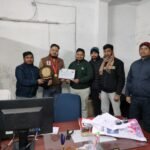 धनबाद में सामाजिक सेवा के लिए मिला विशिष्ट पुरस्कार, डॉ. अभिषेक रॉय की अध्यक्षता में आशुतोष कुमार दुबे हुए सम्मानित…