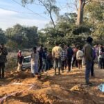 बलियापुर में भीषण सड़क हादसा, डिनोबली स्कूल की गाड़ी और स्कूटी की जोरदार टक्कर, एक व्यक्ति की दर्दनाक मौत…