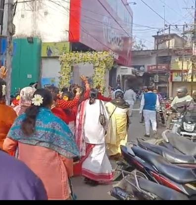 श्रीश्री ठाकुर अनुकूल चंद्र जी का सत्संग सह वनभोज श्रद्धा व उत्साह के साथ सम्पन्न…