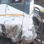 भीषण सड़क हादसा: निरसा हटिया मोड़ के पास अनियंत्रित होकर डिवाइडर से टकराई बस, टला बड़ा हादसा…