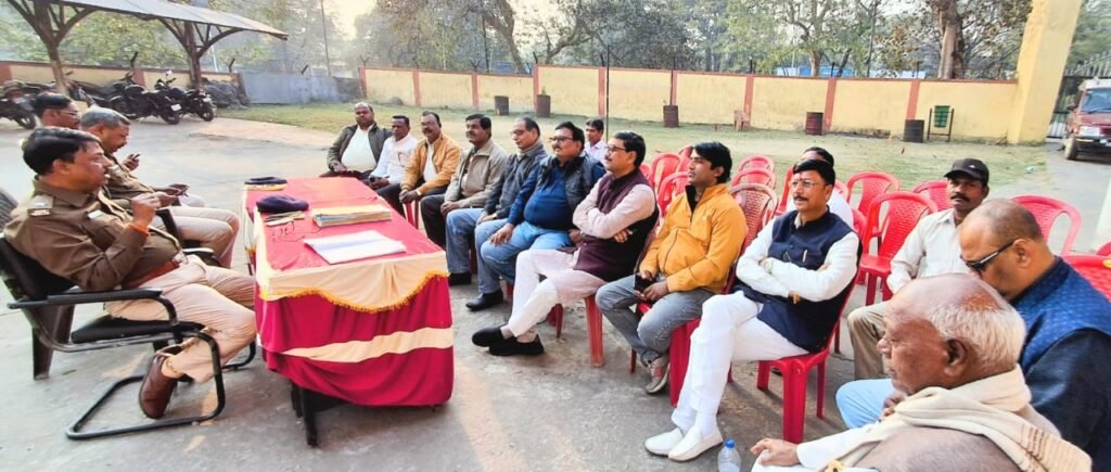 सिंदरी में सरस्वती पूजा एवं गणतंत्र दिवस को लेकर सिंदरी थाना में शांति समिति की हुई बैठक…