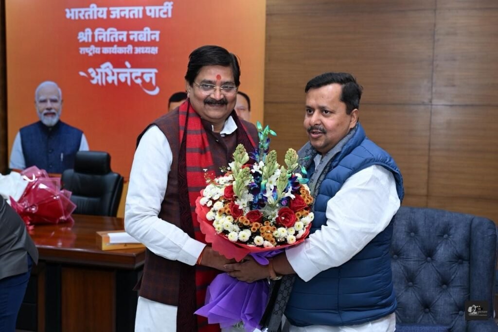 नितिन नवीन जी के राष्ट्रीय अध्यक्ष निर्वाचित होने पर झारखंड विधानसभा के सचेतक सह विधायक राज सिन्हा ने दी बधाई…