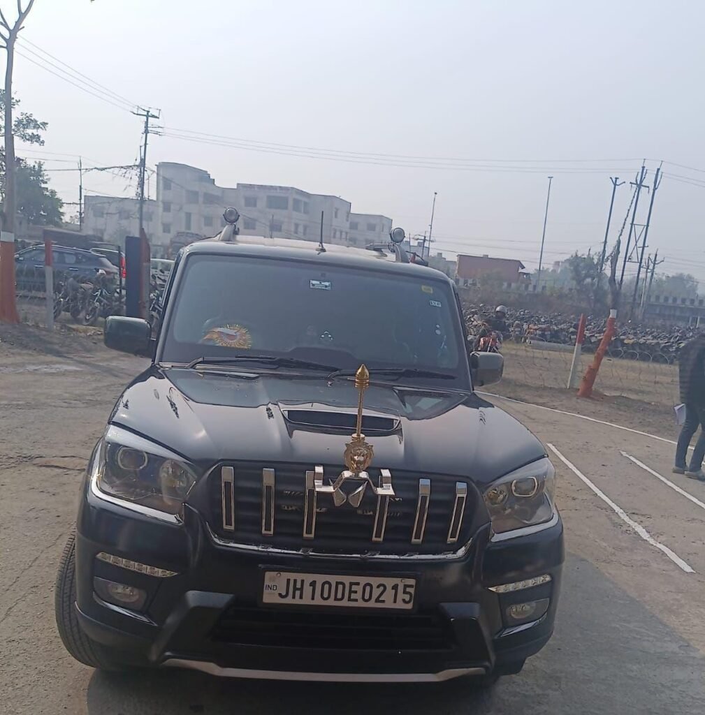 राजपूत 0215”*फैंसी नंबर प्लेट और काले शीशे वाली स्कॉर्पियो पर पुलिस की बड़ी कार्रवाई…