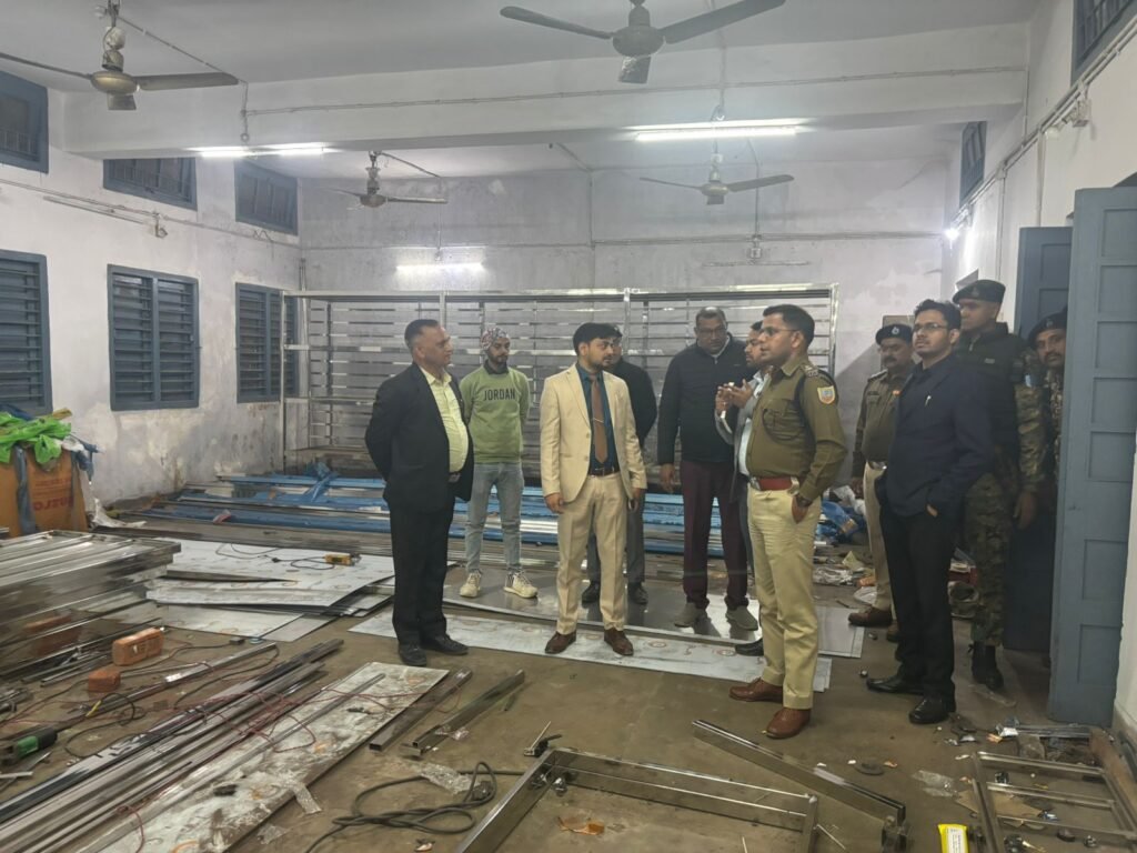 उपायुक्त व एसएसपी ने किया वायरलेस कंट्रोल रूम, सीसीटीवी कंट्रोल तथा रिकॉर्ड रूम निर्माण कार्य का निरीक्षण….