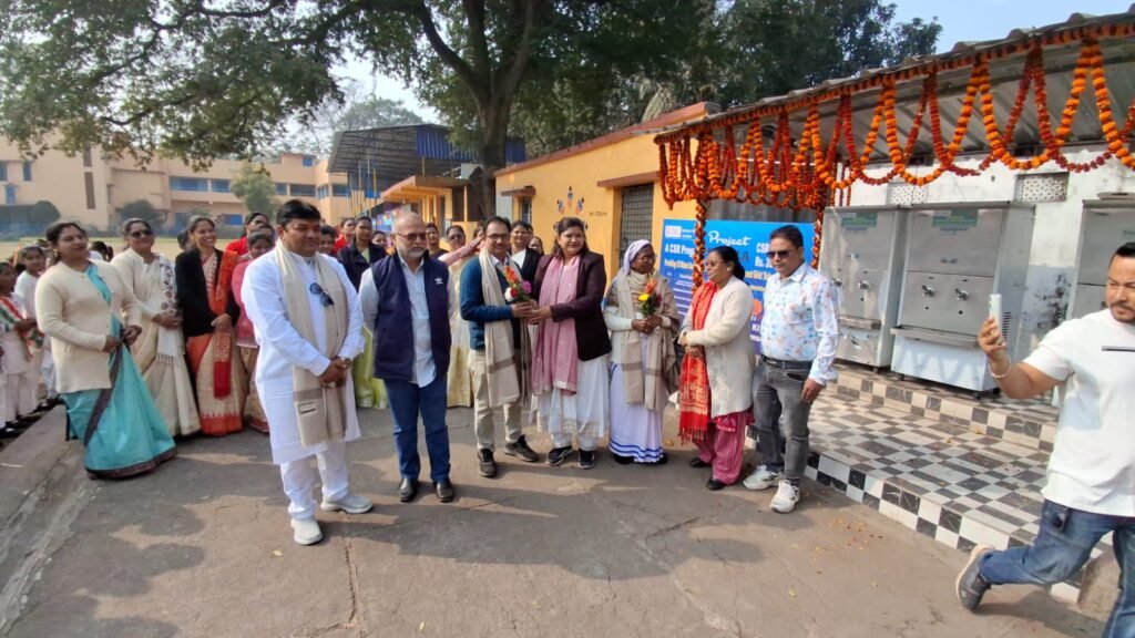 आसनसोल के संत मेरी गोरेटी स्कूल में आशा किरण की तरफ़ से 4 वाटर कूलर-प्यूरिफायर का उद्घाटन…