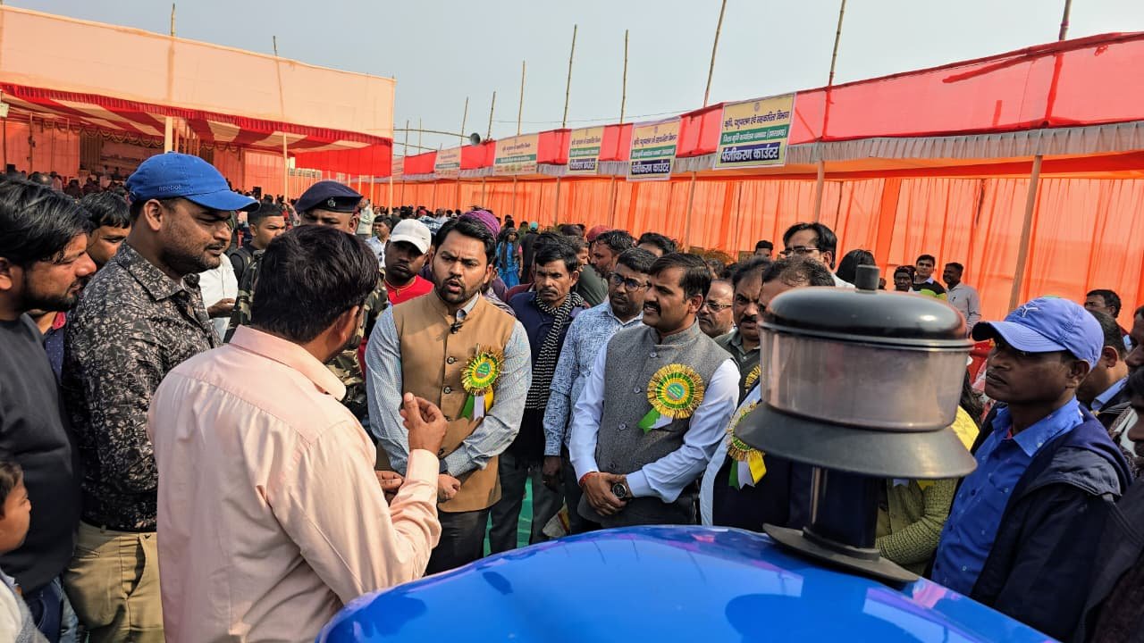 कृषि मेला सह प्रदर्शनी में उमड़ा किसानों का जनसैलाब…