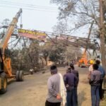 झरिया सिंदरी मुख्य मार्ग पर नुनुडीह दुर्गा मंदिर के समीप…