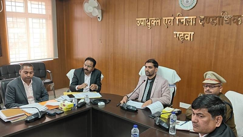 गढ़वा नगरपालिका चुनाव: बिना अनुमति विज्ञापन पर रोक, प्रशासन ने कसी कमर…