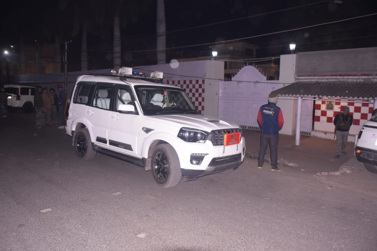 झरिया MLA रागिनी सिंह के आवास सिंह मेंशन पर देर रात अपराधियों ने फेंका बम…