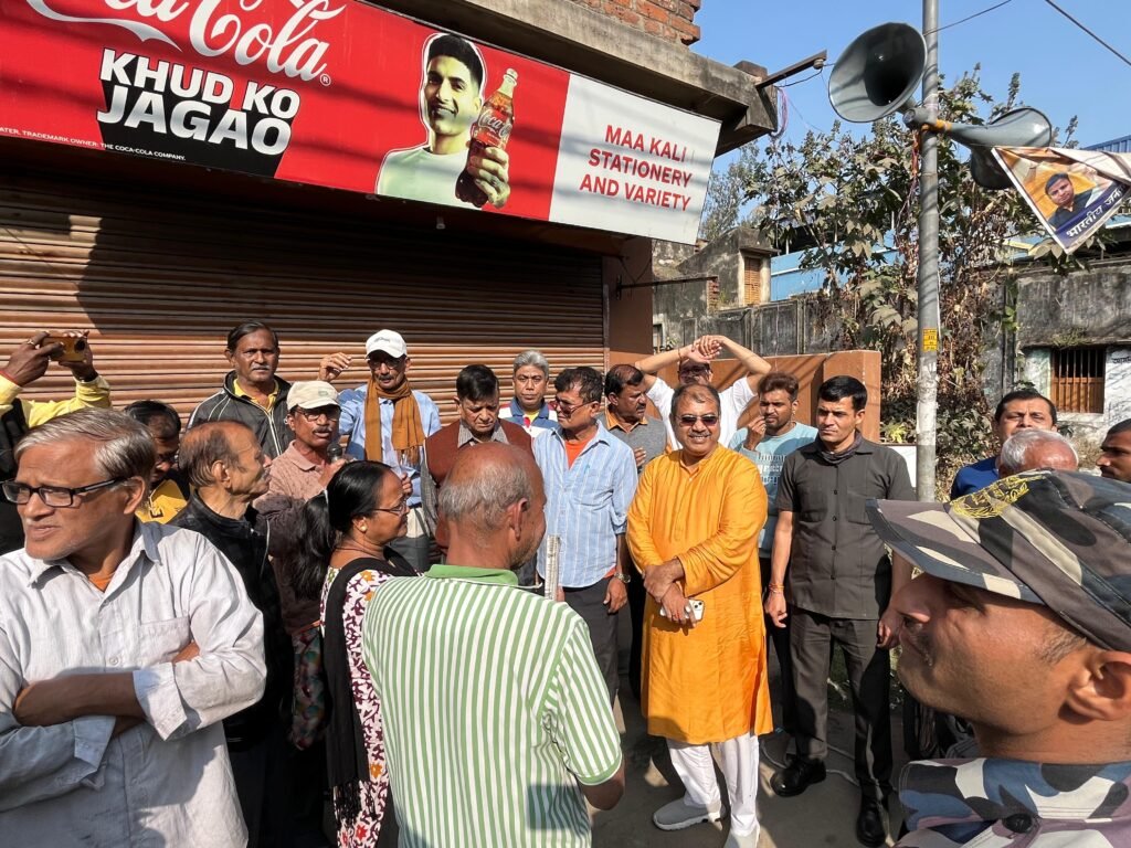 भाजपा नेता कृष्णेंदु मुखर्जी की पहल पर दोबारा खुला पलाश बागान पोस्ट ऑफिस, 6 हजार लोगों को मिली बड़ी राहत…