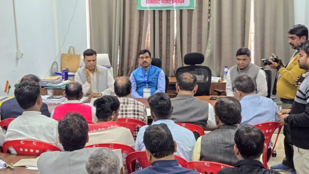 महापौर चुनाव को लेकर प्रशासन सख्त..अभ्यर्थियों को दी खर्च की सीमा व नियमों की विस्तृत जानकारी…