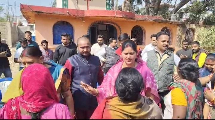 मेयर प्रत्याशी इंदु देवी का चुनाव प्रचार हुआ तेज…