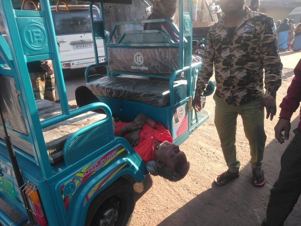 खैरा स्कूल में अधमरा अवस्था मे एक अज्ञात अधेड़ व्यक्ति के पड़े मिलने से फैली सनसनी…