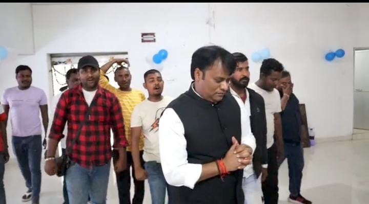 मेयर प्रत्याशी शांतनु चंद्रा ने चुनाव कार्यालय का किया उद्घाटन, जनता से मांगा समर्थन…