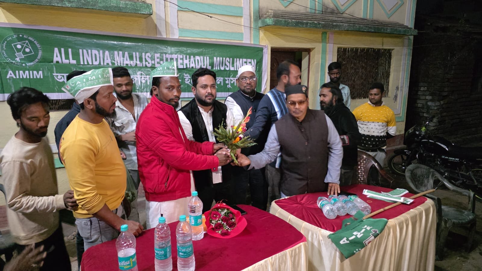 कुल्टी विधानसभा में टीएमसी को झटका, 20 युवा एमआईएम में शामिल…