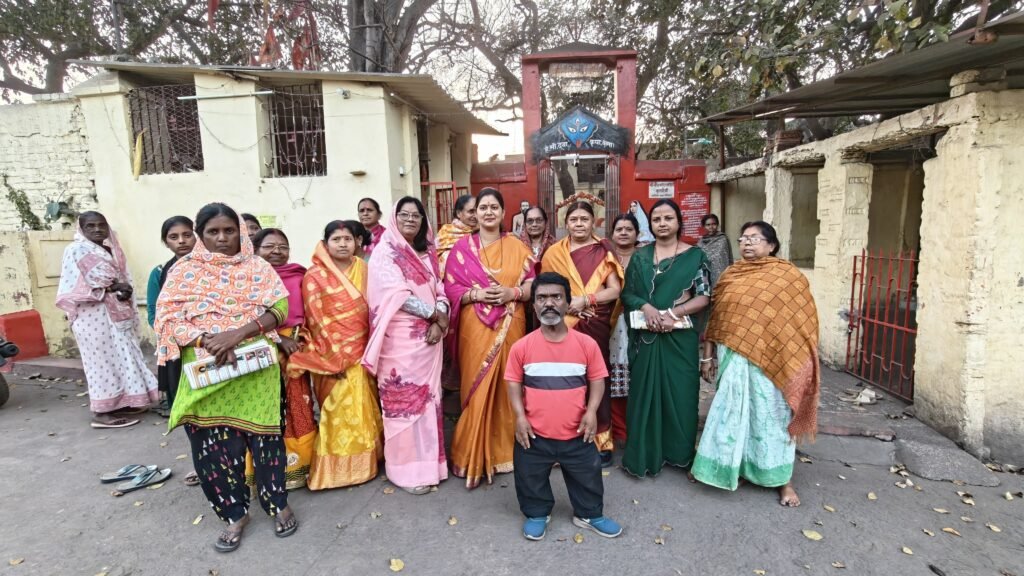 मेयर प्रत्याशी इंदु सिंह ने किया जनसंपर्क, कहा— लोगों का मिल रहा आशीर्वाद…