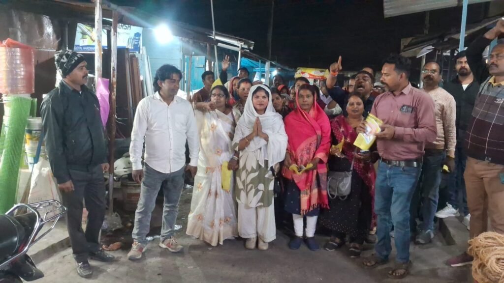 55 नंबर वार्ड महिला पार्षद प्रत्याशी ने चलाया जनसंपर्क अभियान…