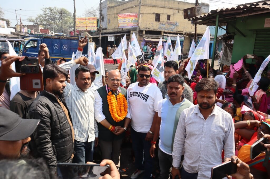 जनसमर्थन से उभरता नेतृत्व — रवि बुंदेला का व्यापक जनसंपर्क अभियान, हर स्तर पर सकारात्मक ऊर्जा का संचार…