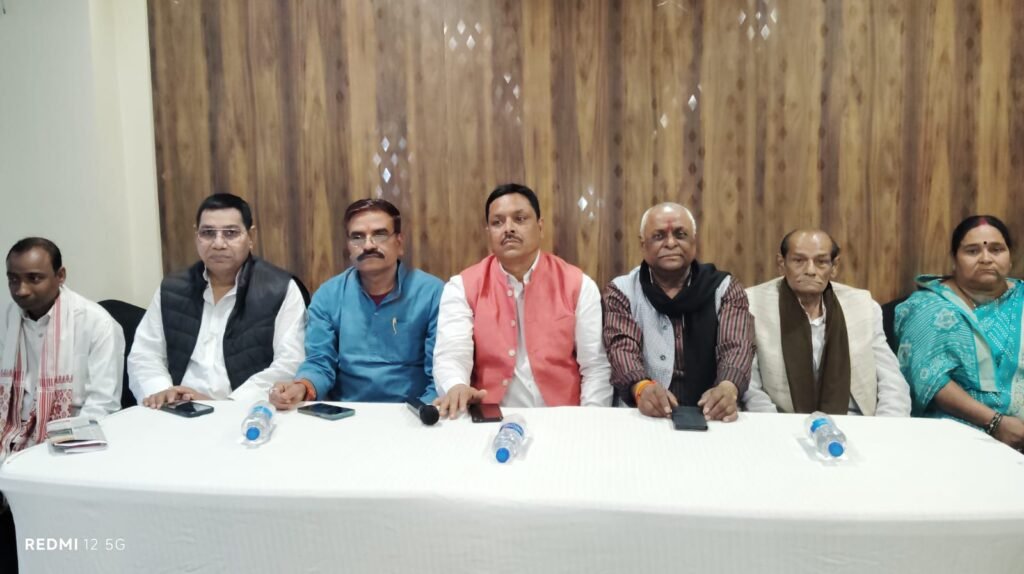 भाजपा समर्थित मेयर प्रत्याशी संजीव कुमार को मिला जदयू का समर्थन, गठबंधन की मजबूती का संदेश…