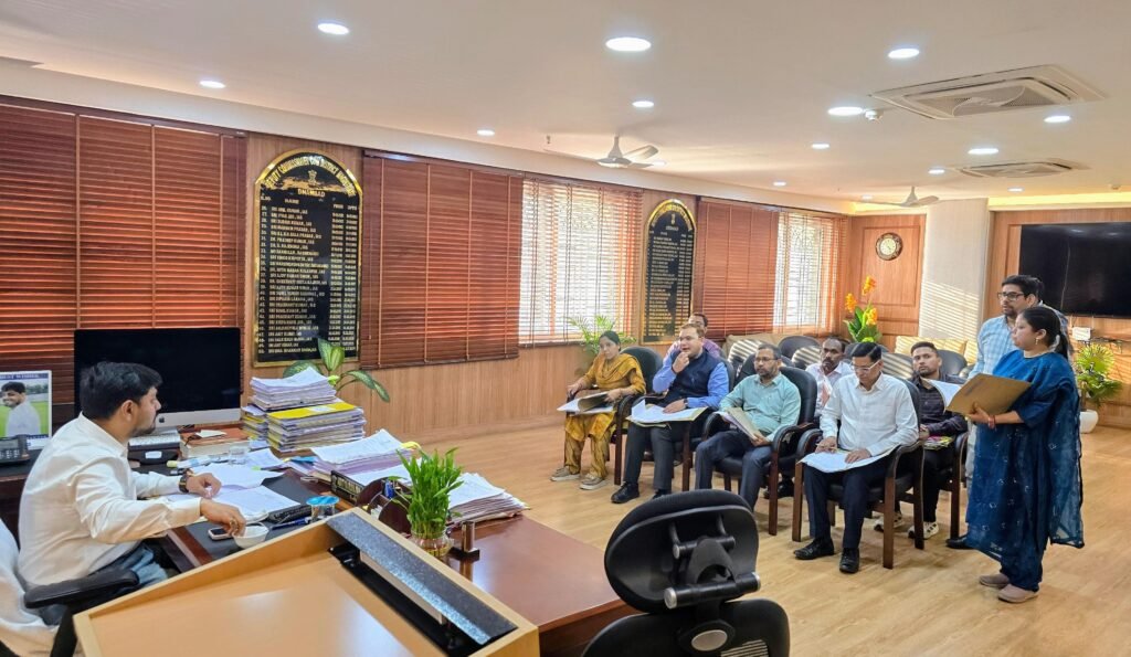 उपायुक्त ने की प्री मैट्रिक छात्रवृत्ति योजना की समीक्षा…