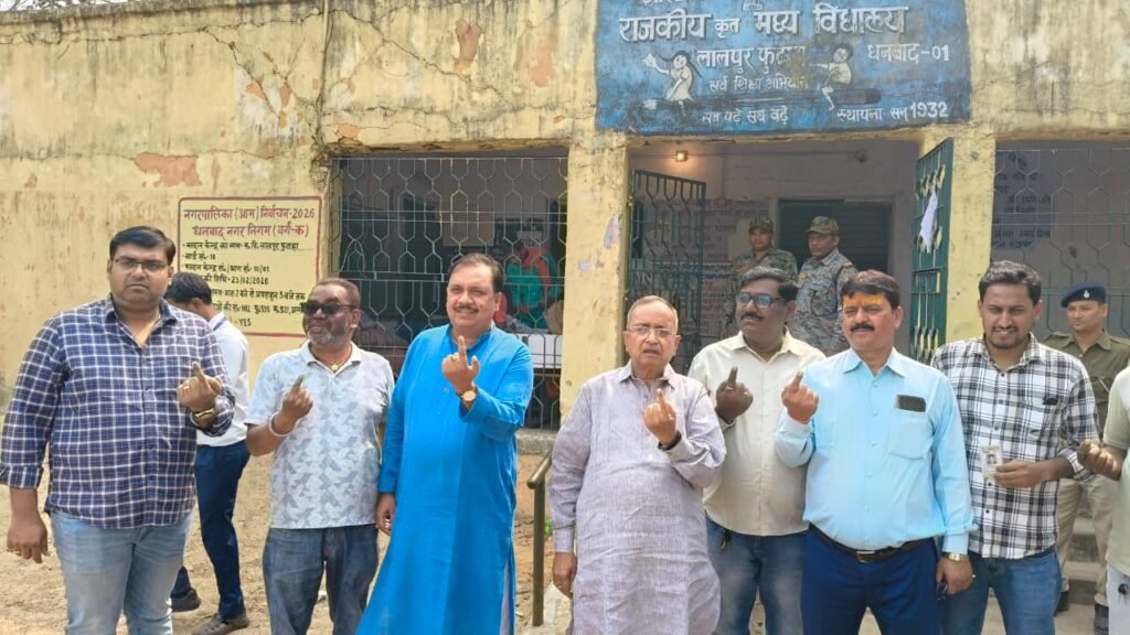 ग्रामीणों की नाराजगी आज भी दूर नहीं..वोट से दूर रहें लोग…