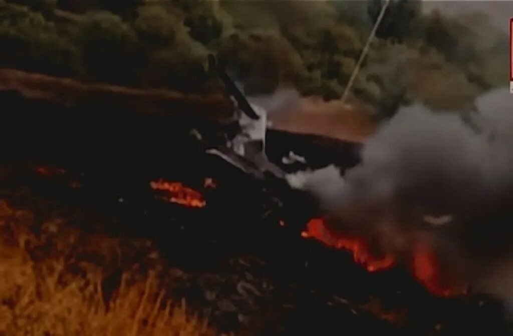 झारखंड में विमान हादसा: रांची से दिल्ली जा रही रेड बर्ड एविएशन की चार्टर एंबुलेंस चतरा में क्रैश…