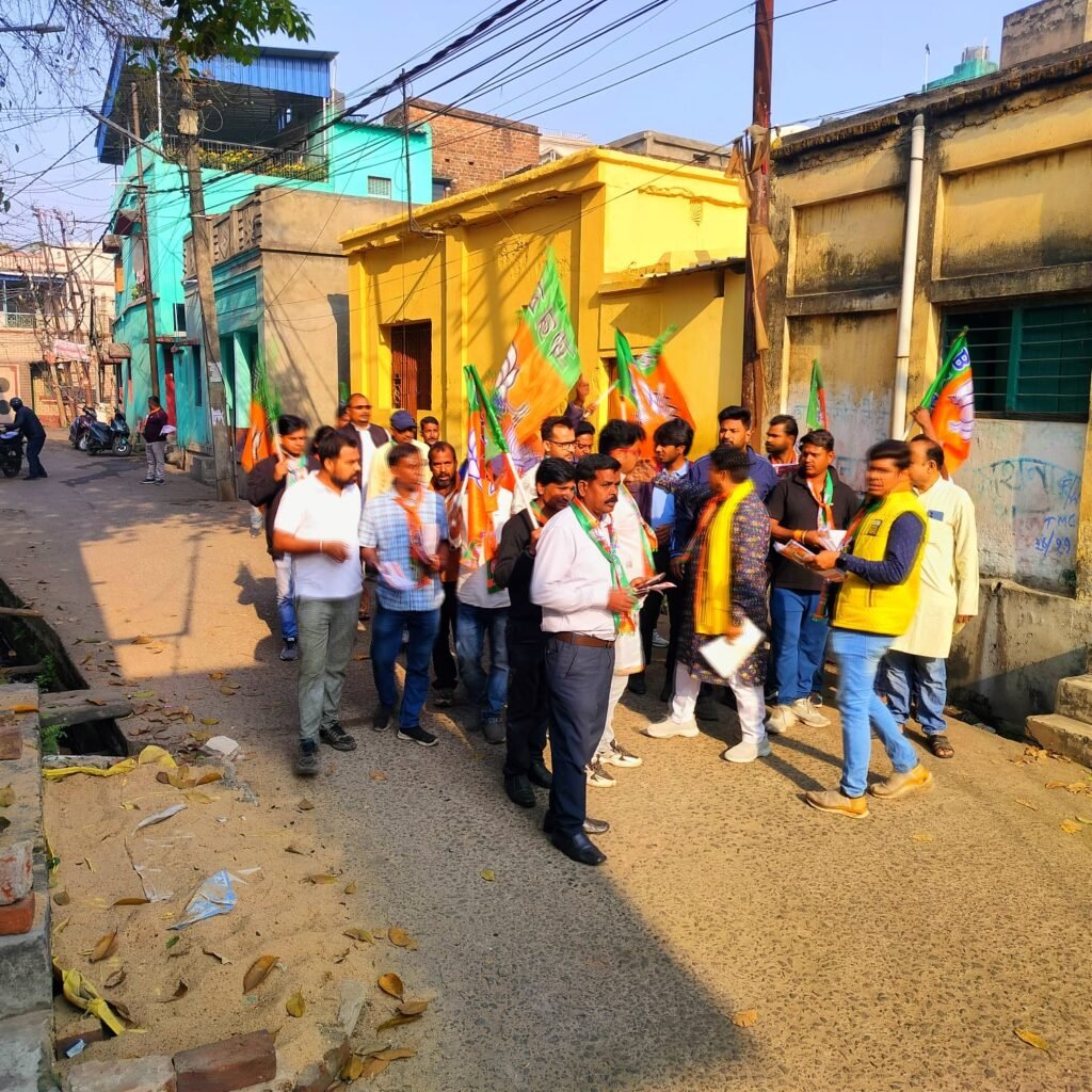 आसनसोल नगर निगम वार्ड 48 के 6 बूथों में भाजपा का जनसंपर्क अभियान…