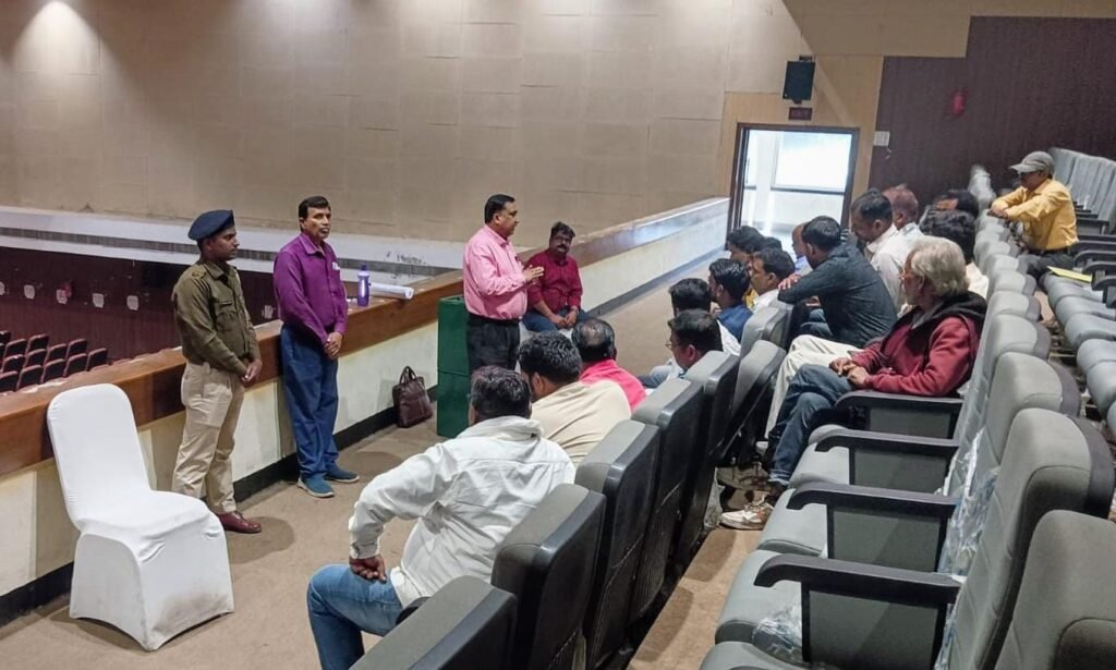 उम्मीदवार, प्रतिनिधियों को दिया मतगणना का प्रशिक्षण…