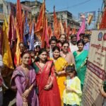 धार्मिक आस्था के बीच सेवा का संदेश, मायुमं झरिया शाखा ने बांटा जल व मैंगो ड्रिंक…