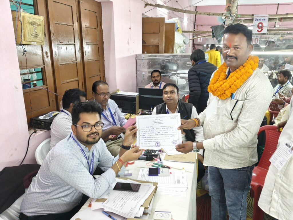 वार्ड संख्या 11 से बदरी रविदास हुई विजय…