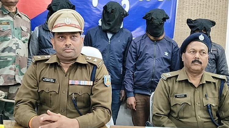 जामताड़ा के साइबर अपराधियों ने एसपी को ही लगाया फोन, 4 गिरफ्तार…