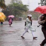 यूपी में कुदरत का U-Turn: 40 जिलों में आंधी-बारिश का अलर्ट, ओले गिरने की भी आशंका…