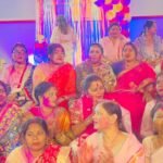 सिंह मेंशन में साढ़े आठ साल बाद सजा भव्य होली मिलन समारोह..मेयर संजीव सिंह और विधायक रागिनी सिंह ने समर्थकों संग मनाई होली…